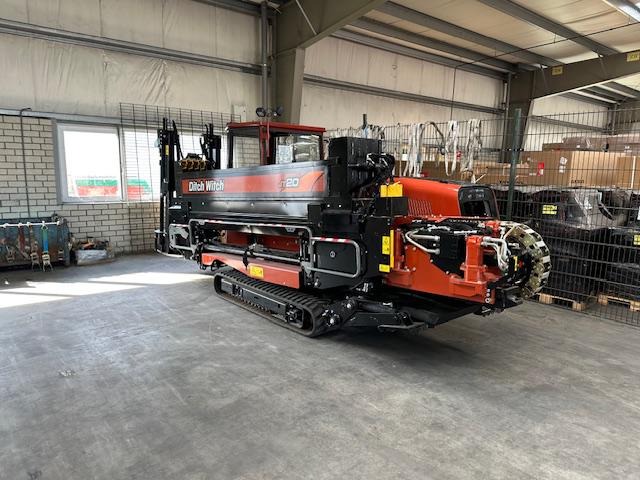Горизонтальная буровая установка Ditch Witch