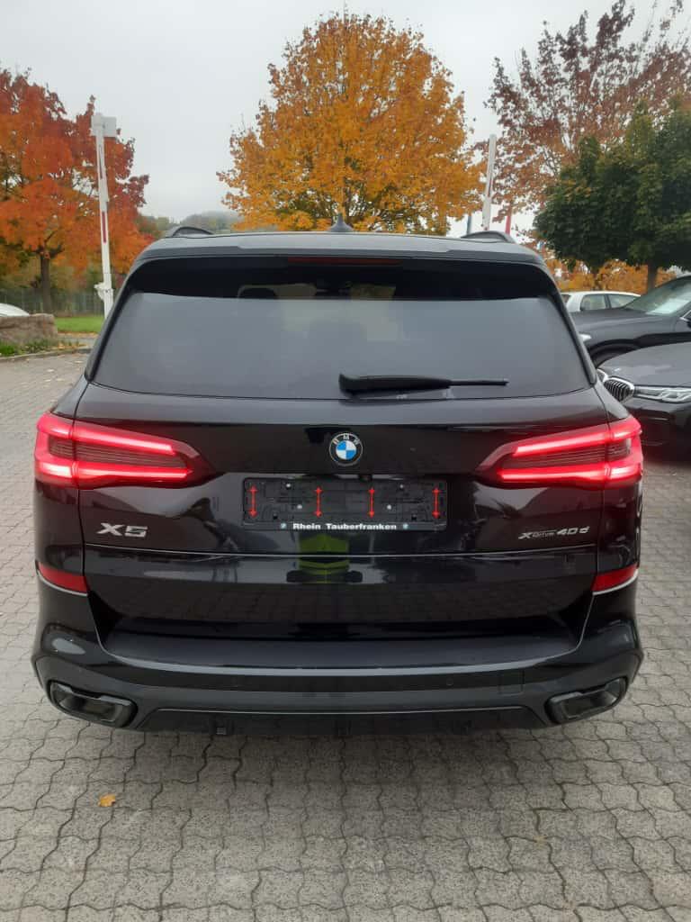 BMW X5 xDrive40d — фото 1